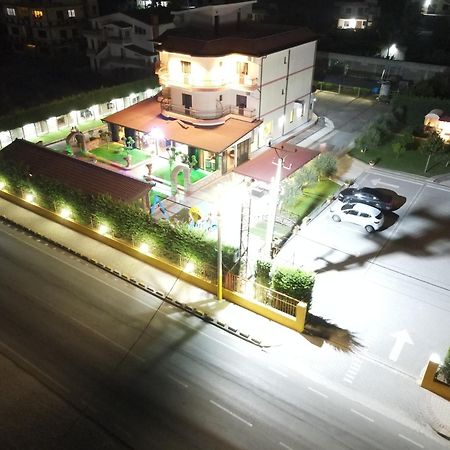 Drini Hotel Rrashbull Экстерьер фото