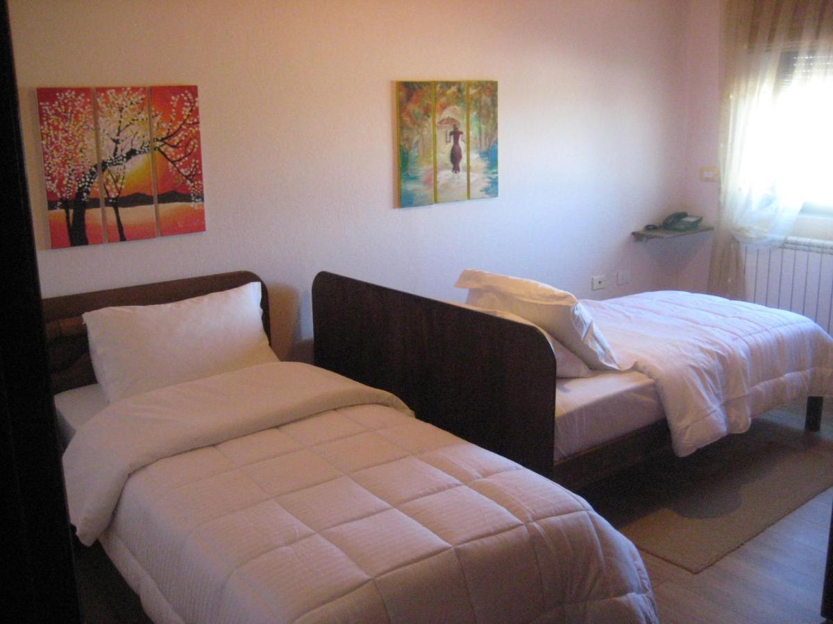 Drini Hotel Rrashbull Экстерьер фото
