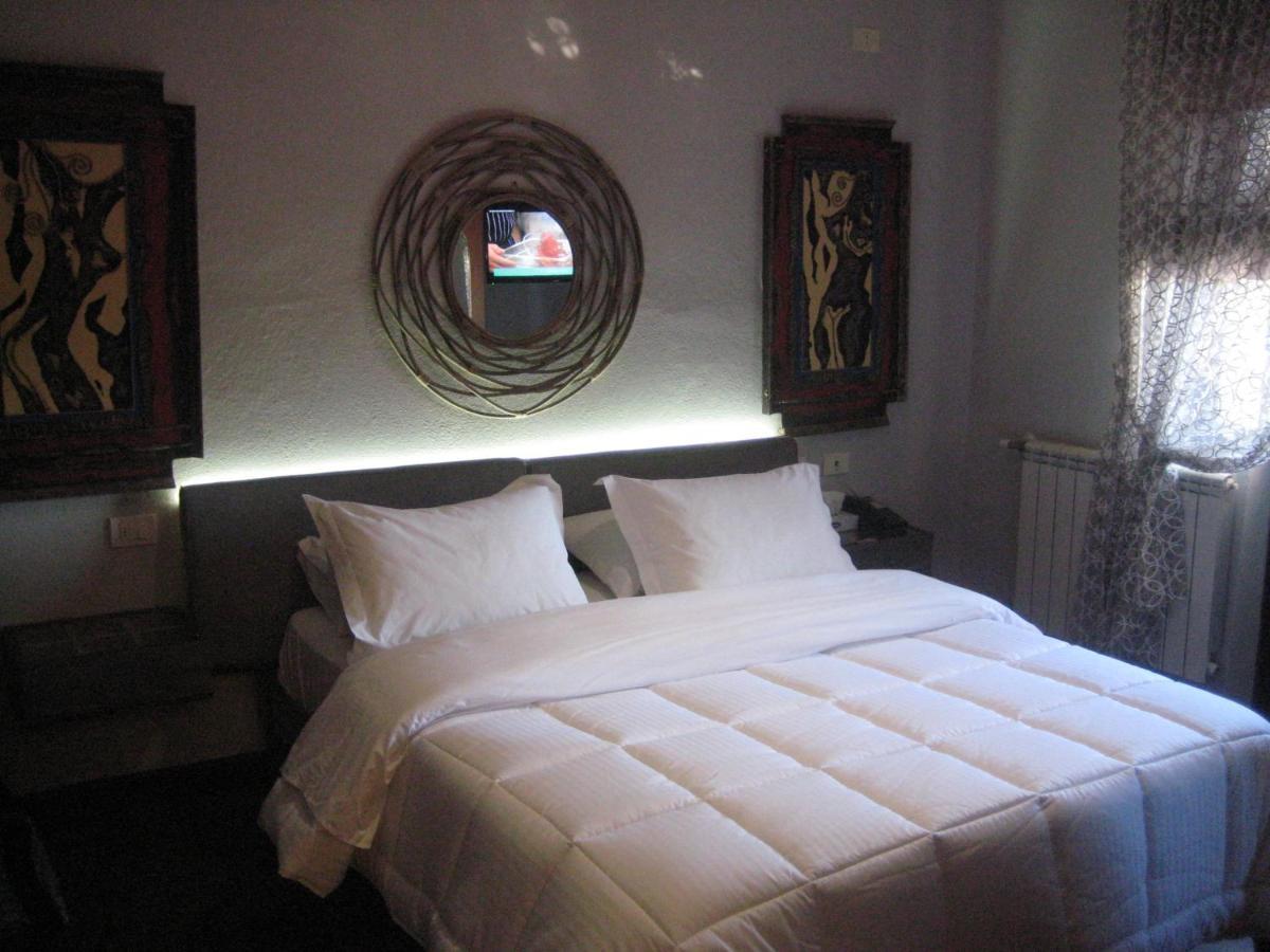 Drini Hotel Rrashbull Экстерьер фото